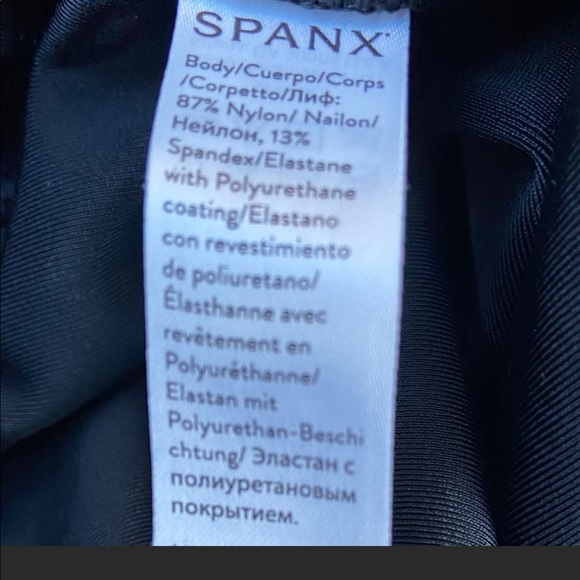 Spanx faux leather high rise leggings small - Picture 14 of 14
